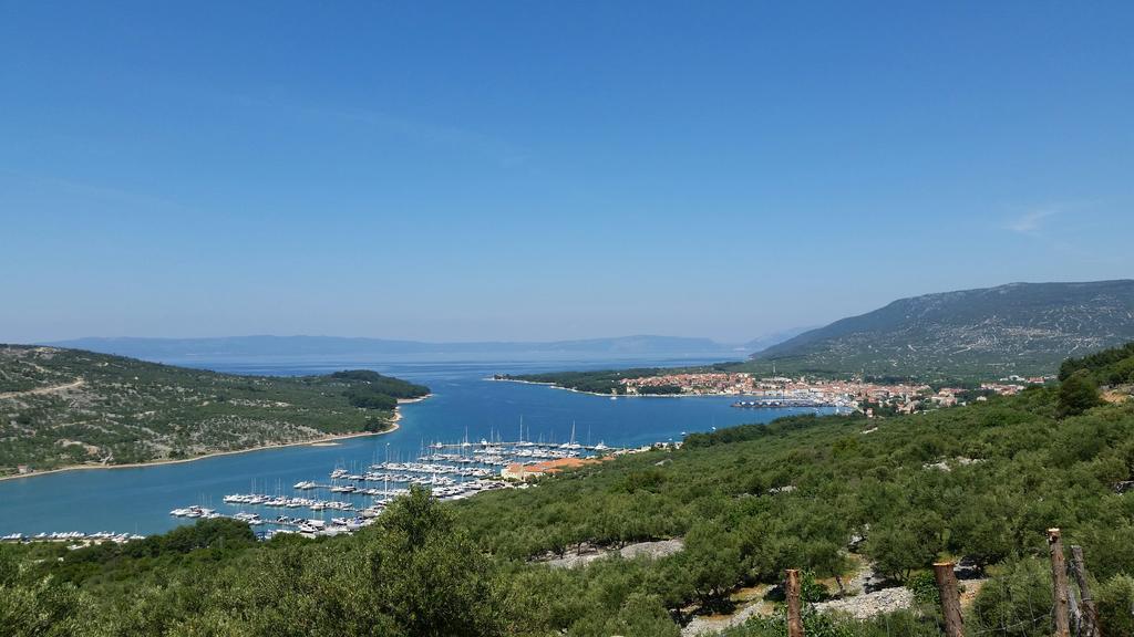 Hotel Zlatni Lav Martinšćica Eksteriør billede